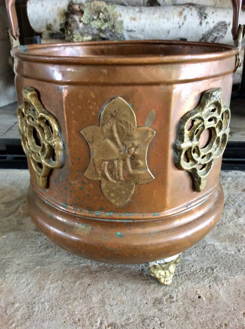CamelPalm Tree Copper Pail Moroccan Octagon Scuttle Bucket Vintage Copper /& Brass Ornate Footed Planter India Mid Century