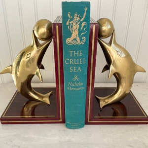 Vintage Pair of Brass Dolphin Bookends on Mahogany Wood, Made in Korea, Brass/Wood Bookends, Coastal, Beach, Nautical, Office Decor