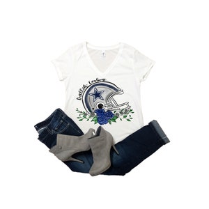 Ladies Dallas Cowboys Vneck Tee