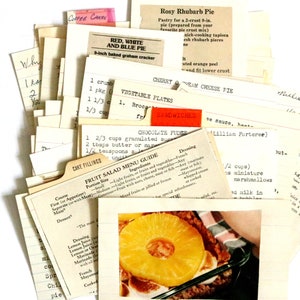 Vintage Old Recipe Cards. Handwritten and typed cards. Random mix.. set of (20)