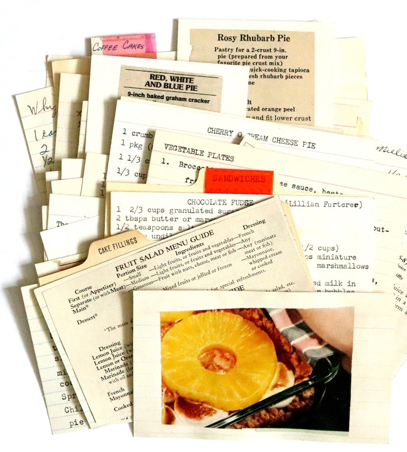 Vintage Old Recipe Cards. Handwritten and typed cards. Random mix.. set of (20)