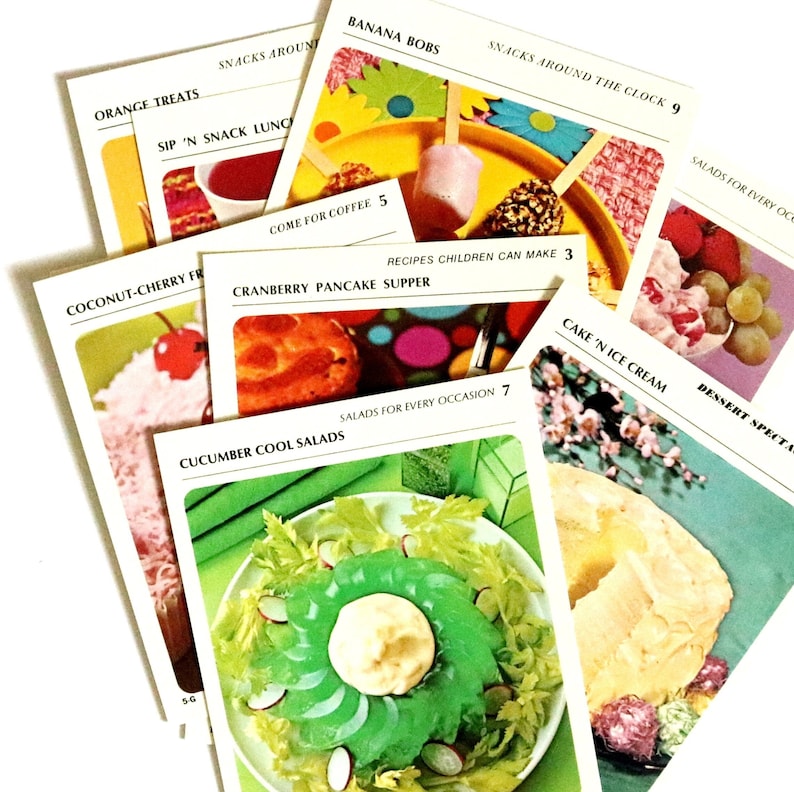 Vintage Betty Crocker Recipe Picture Cards. Set of 12 random cards.