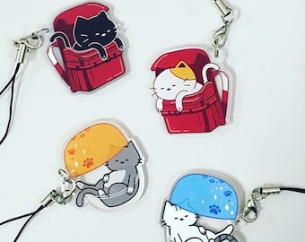 Cute Cat acyclic keychains. Computer, backpack, egg and capsule cats.
