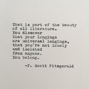 Citazione di F. Scott Fitzgerald digitata sulla macchina da scrivere / 4x6