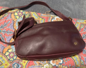 Aigner Purse Oxblood Shoulder Adjustable Strap Two Pouches One Zipper Pocket