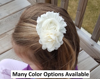 Shabby flower Hair Clip, Flower girl hair, Toddler hair accessory, bridesmaid bride white ivory hair pin, hair barrette, wedding hair clip