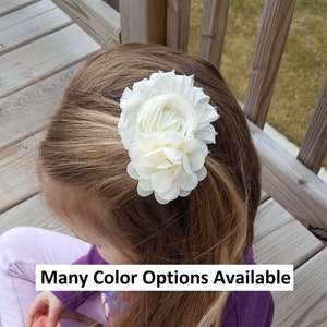 Shabby flower Hair Clip, Flower girl hair, Toddler hair accessory, bridesmaid bride white ivory hair pin, hair barrette, wedding hair clip