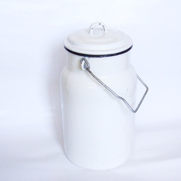 Enamel Milk Can / Soviet vintage / white enamelware / country kitchen / rustic home decor made in USSR