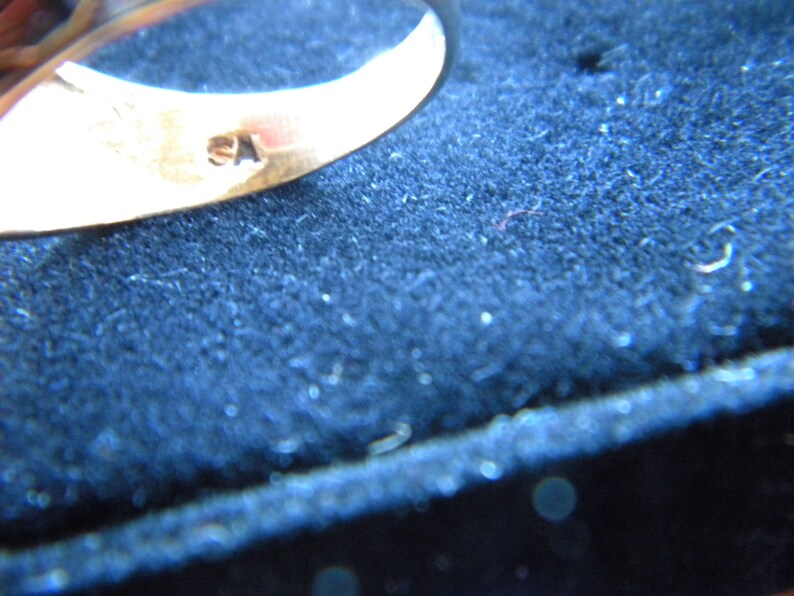 Lovely and Impressive! 10k yellow Gold Jade Massive Men/'s Ring Makers Mark Fine Detailing