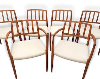 6 Teak, J L Moller, Model 83 Danish Modern Dining Chairs designed by Niels Otto Moller