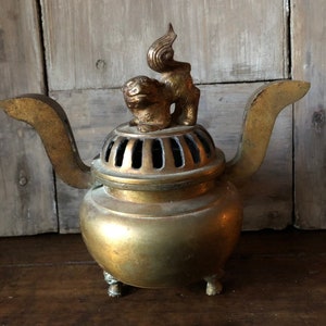 Vintage Foo Dog Incense Pot