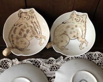 Darling Vintage Wolf Tea Cups With Saucers