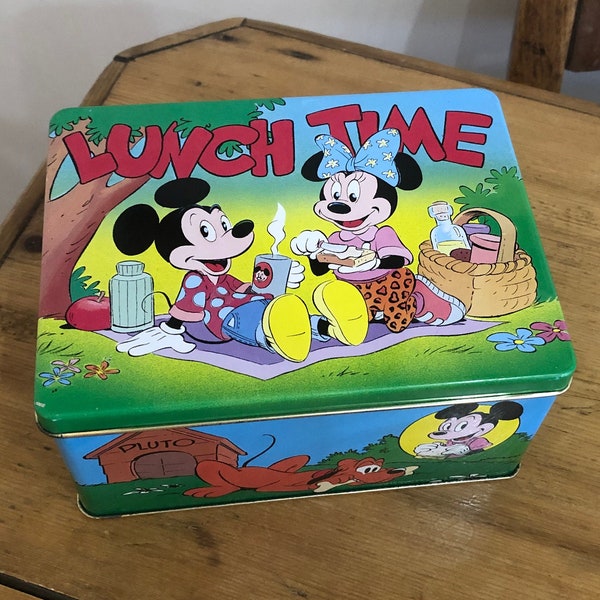 Disneys Mickey Mouse Dose Lunch Box