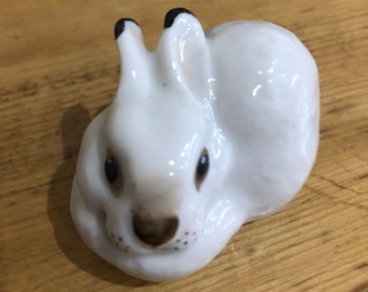 ロモノーソフのウサギの置物 - Etsy 日本