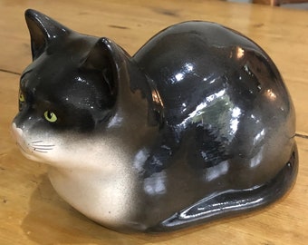 Babbacombe Pottery Black and White Cat Figurine