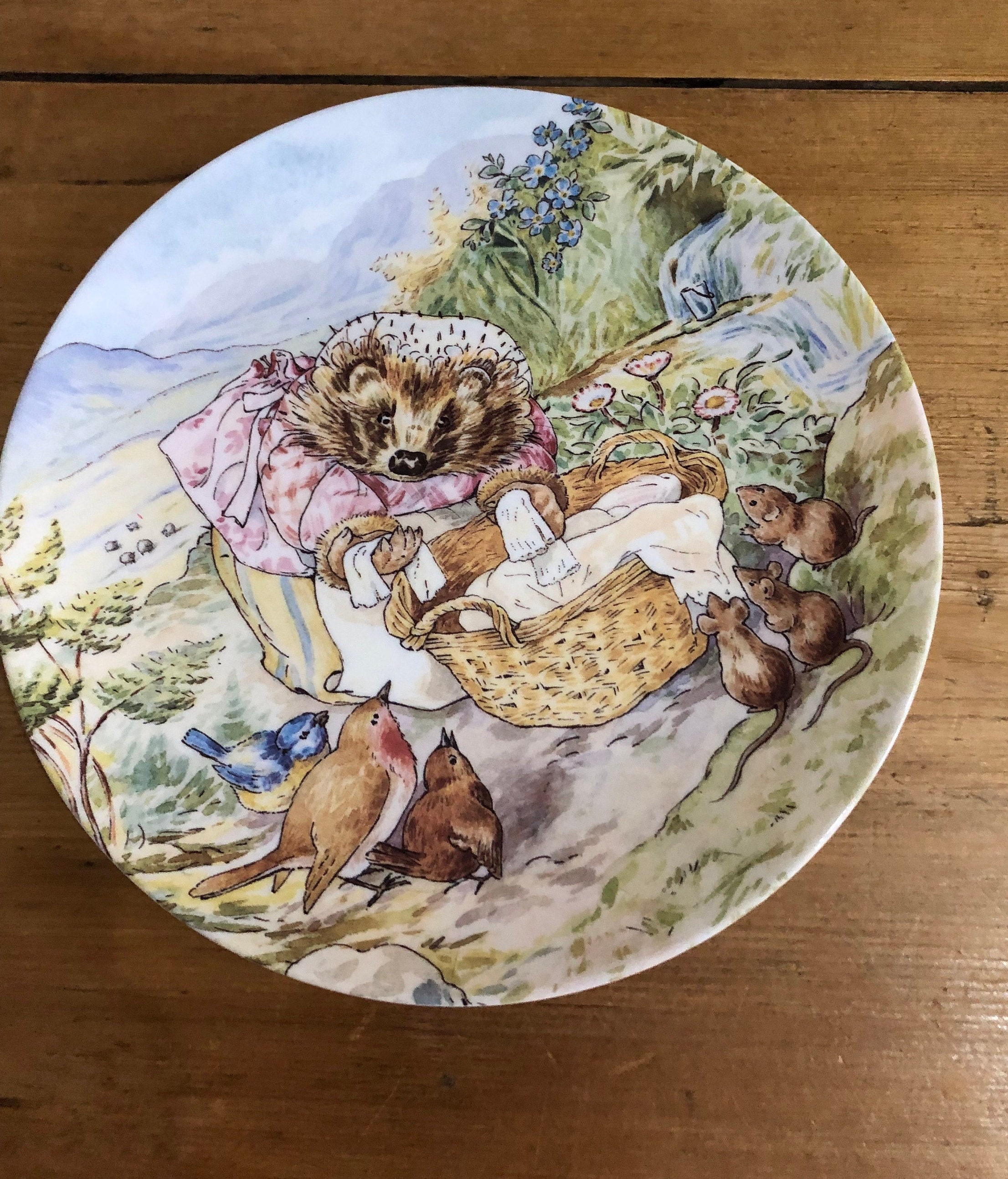 ☆未使用 WEDGWOOD/ウェッジウッド ミセスティギーウィンクル 17cm