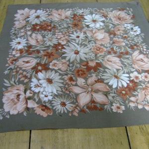 Szalik Vintage Floral St Michael
