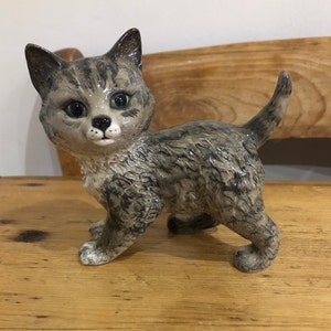 ベスウィックBESWICK 猫フィギュア