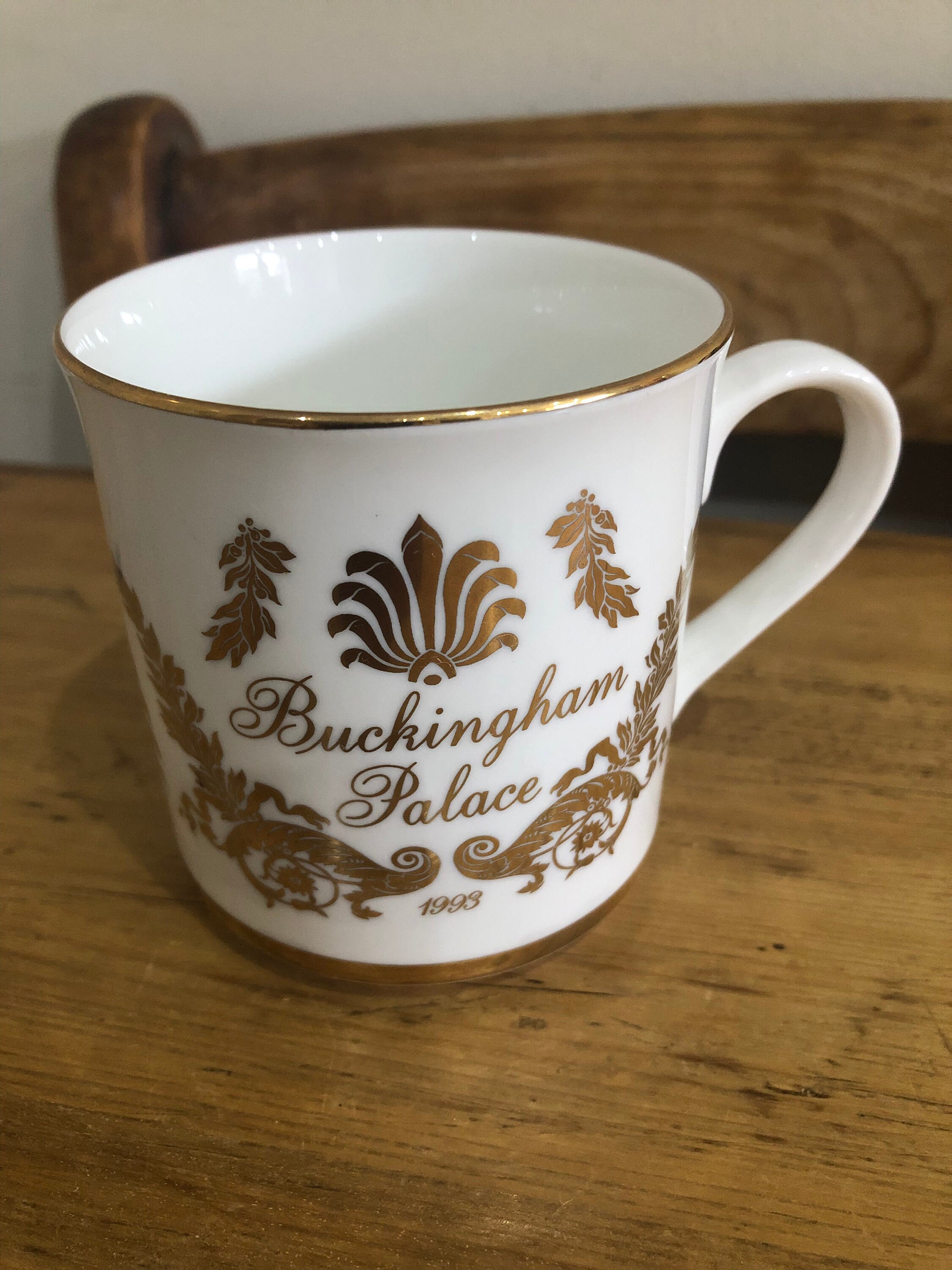 Buckingham Palace Souvenir Mug - Etsy