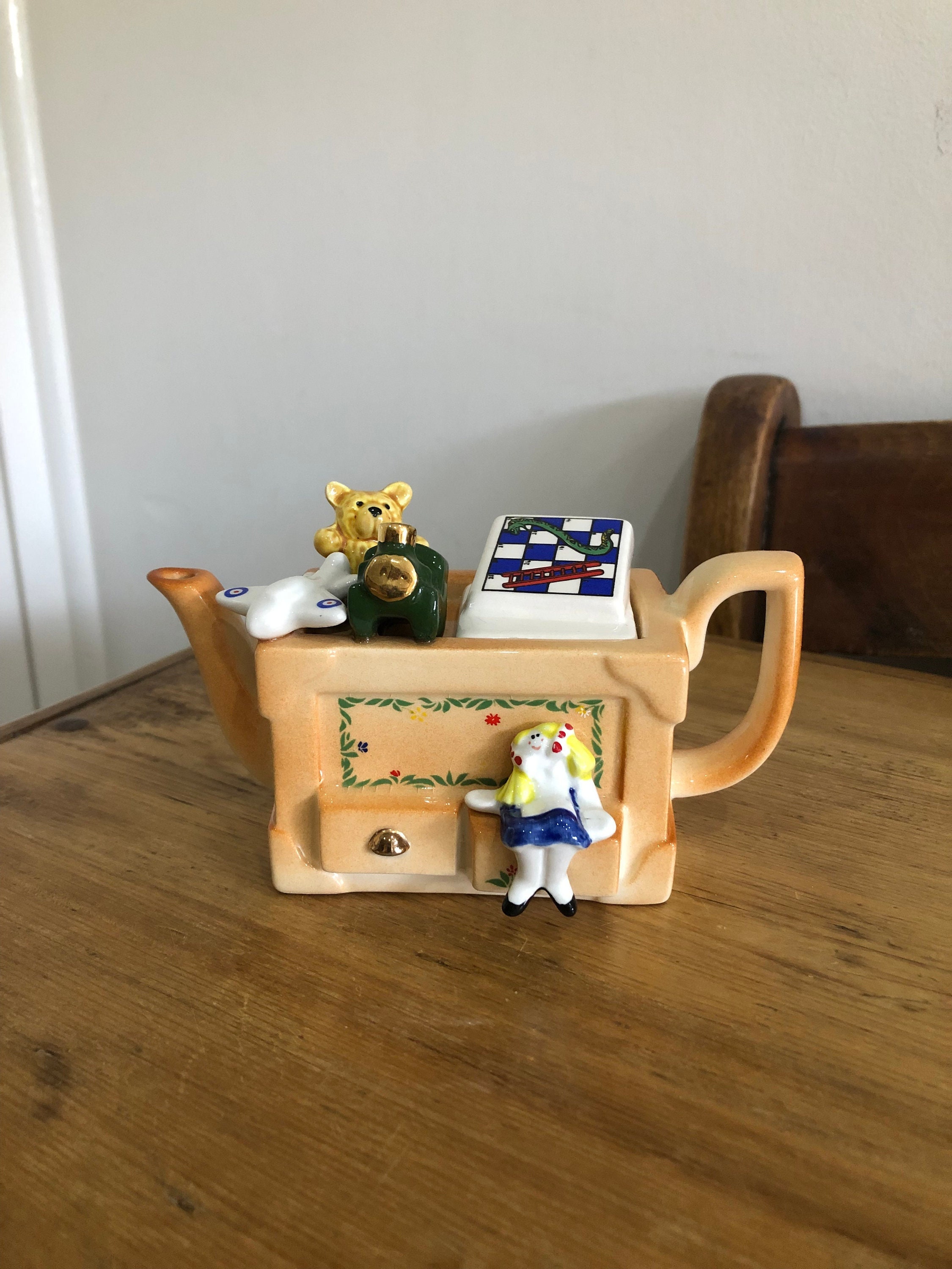 Cardew Design トイボックス ミニチュア ティーポット - Etsy 日本 Cardew Design トイボックス ミニチュア ティーポット - Etsy 日本