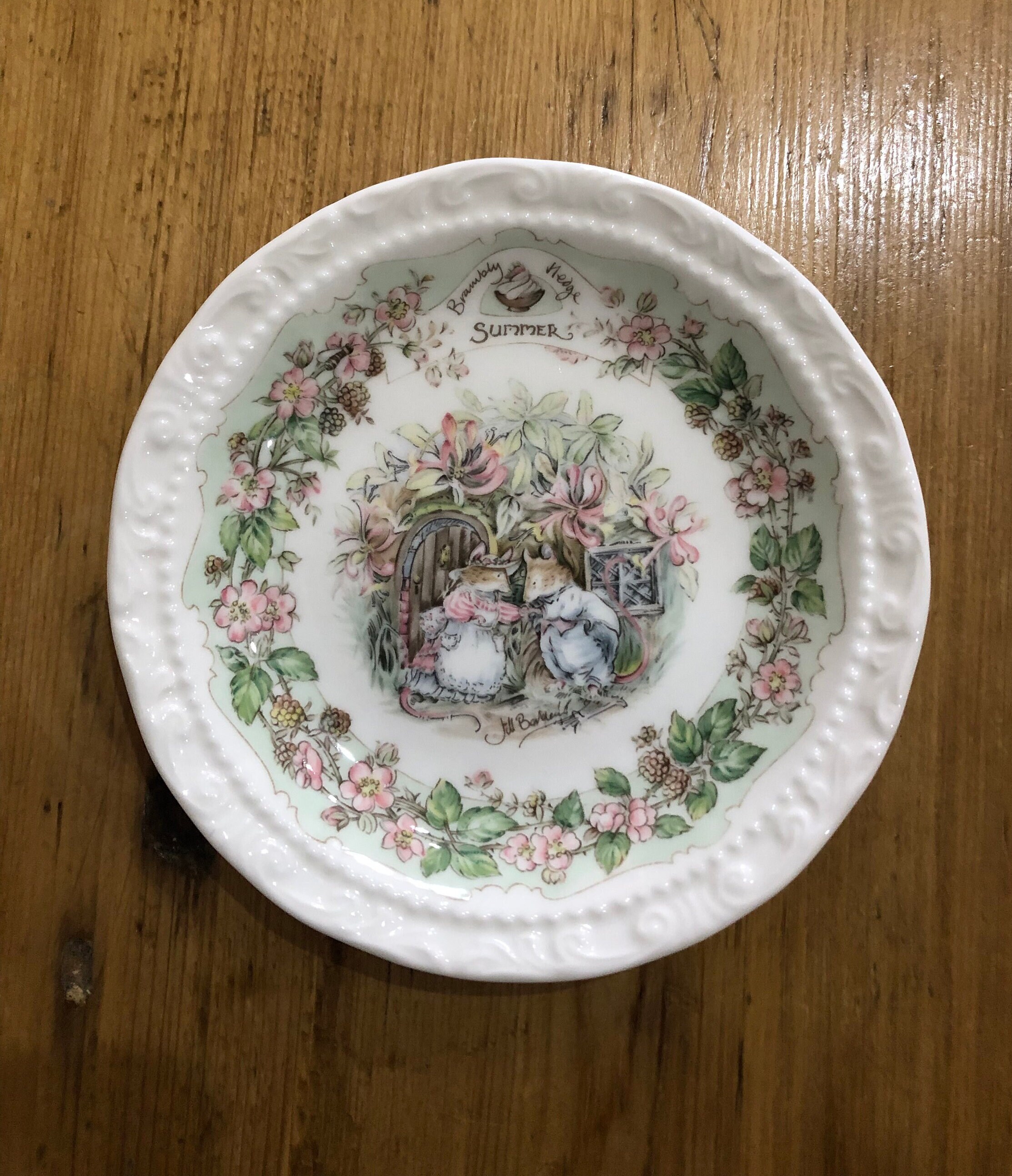 Brambly hedge four season plates - Etsy 日本