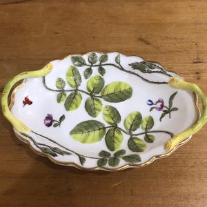 Royal Worcester Blind Earl Oval Trinket / Sweet Dish, Gold Edge with Two Handles