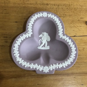 Wedgwood Jasperware Handcrafted Lilac / Purple Pin Dish Plate '62