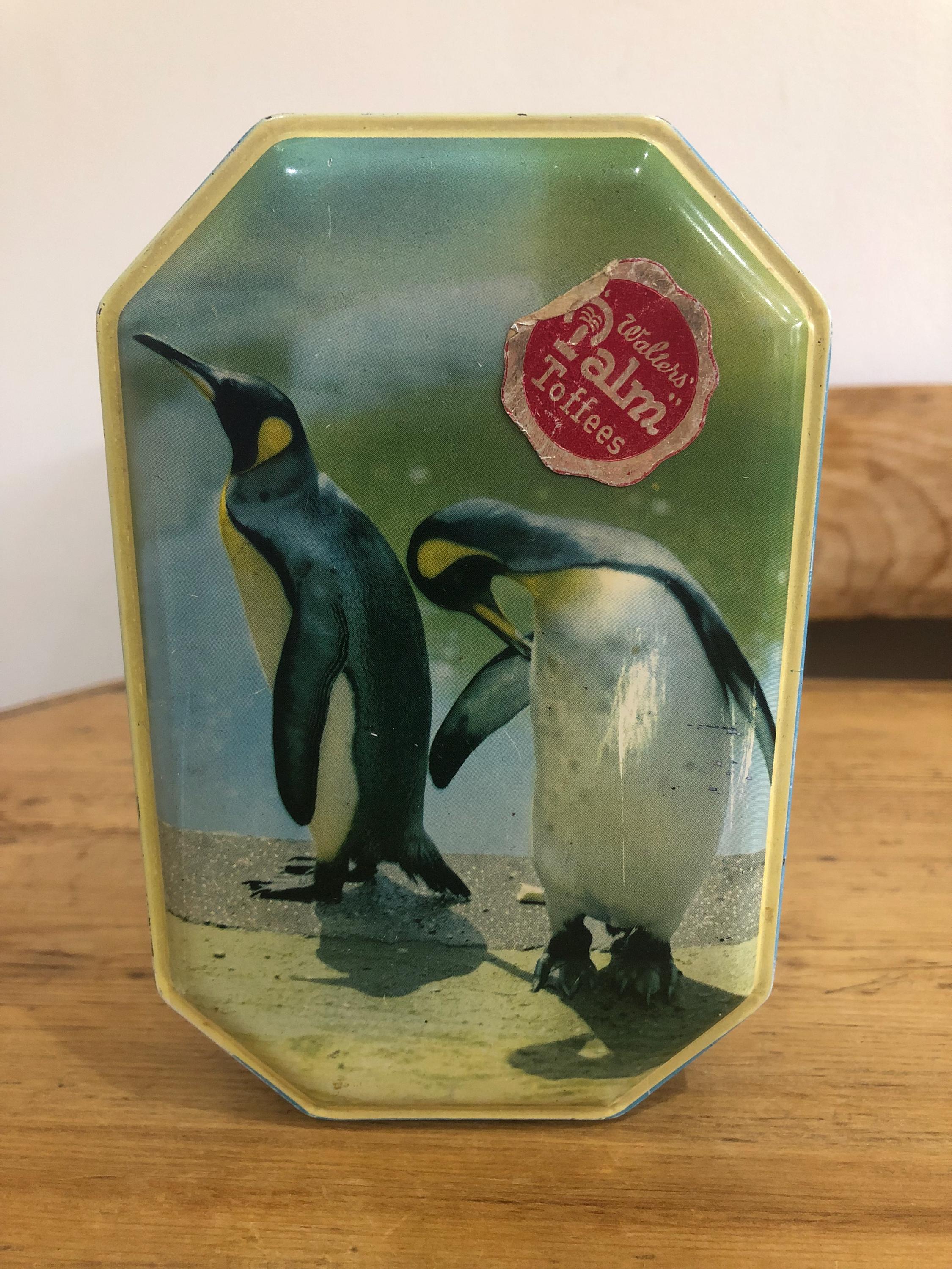 1世紀前のWalter Palm Toffee アンティーク缶 Vintage Walters Palm Toffees Penguin Tin - Etsy