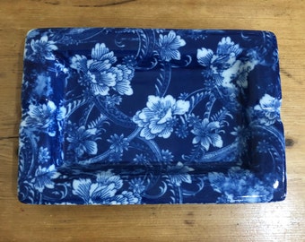 エマ・ブリッジウォーターの大きな水玉模様のティーポット - Etsy 日本