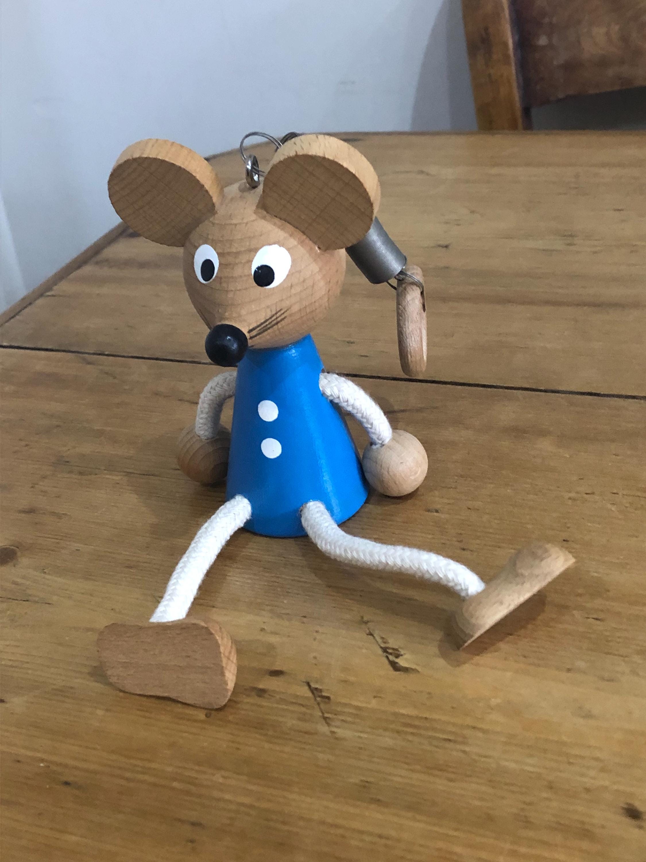 跳ねるネズミ、バネのついた木のおもちゃ - Etsy 日本