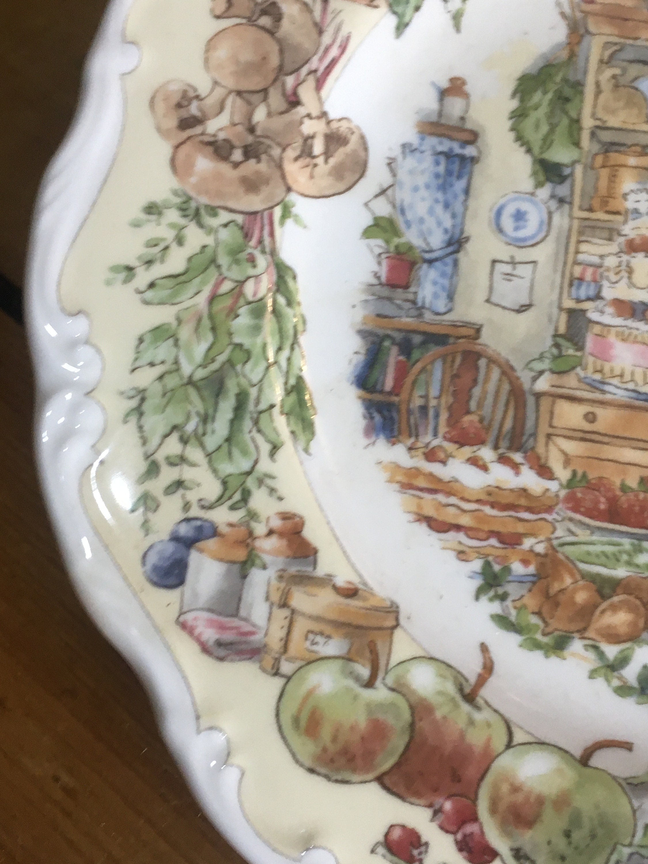 Brambly Hedge Kitchen Scene 2001 Year Plate - Etsy
