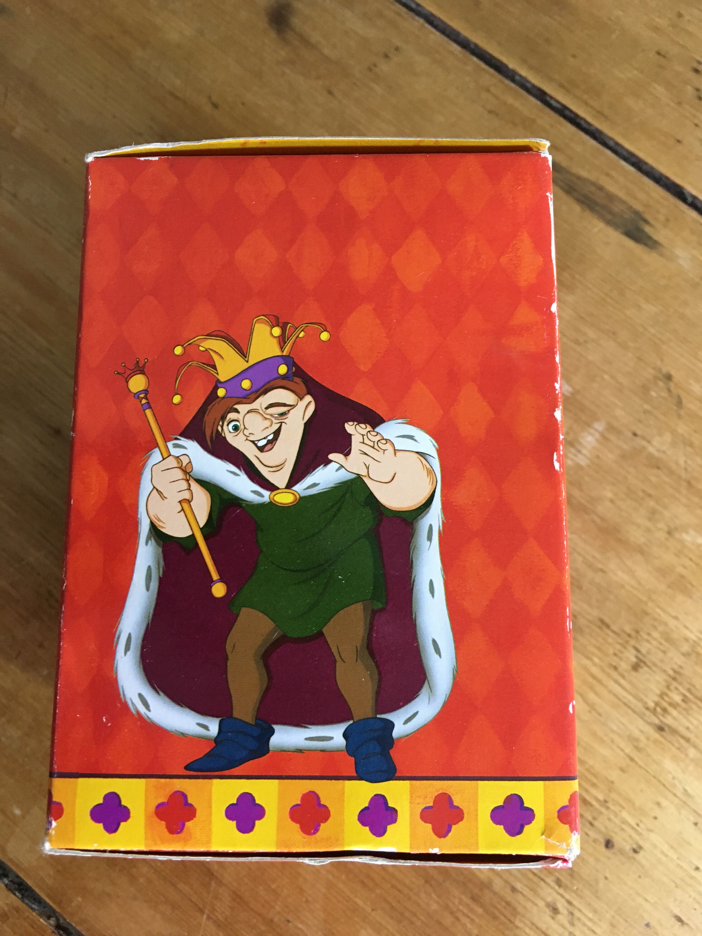 ディズニーのノートルダムの鐘カジモドのフィギュア - Etsy 日本