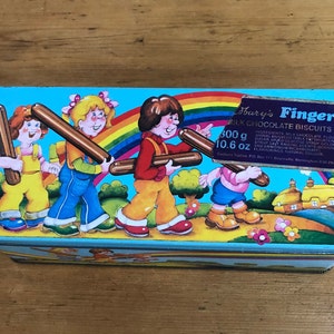 Vintage Cadbury&#39;s Chocolate Fingers Rainbow BiscuitTin
