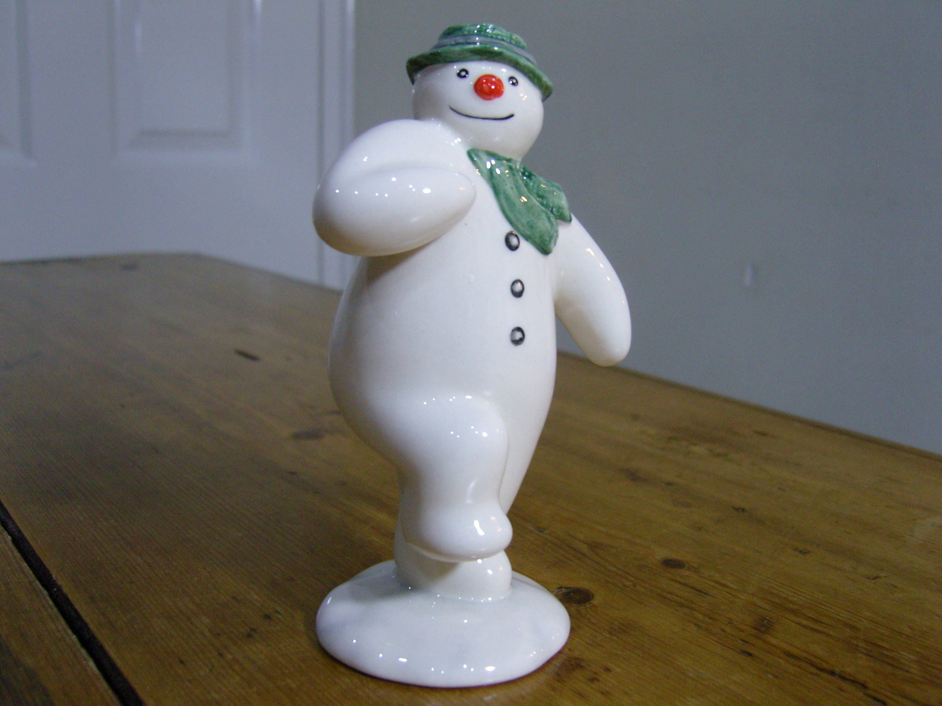 スノーマン　ロイヤルドルトン人形 Royal Doulton スノーマン フィギュア