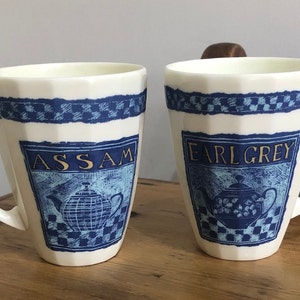 Pair of Duchess Earl Grey / Assam Tea Mugs
