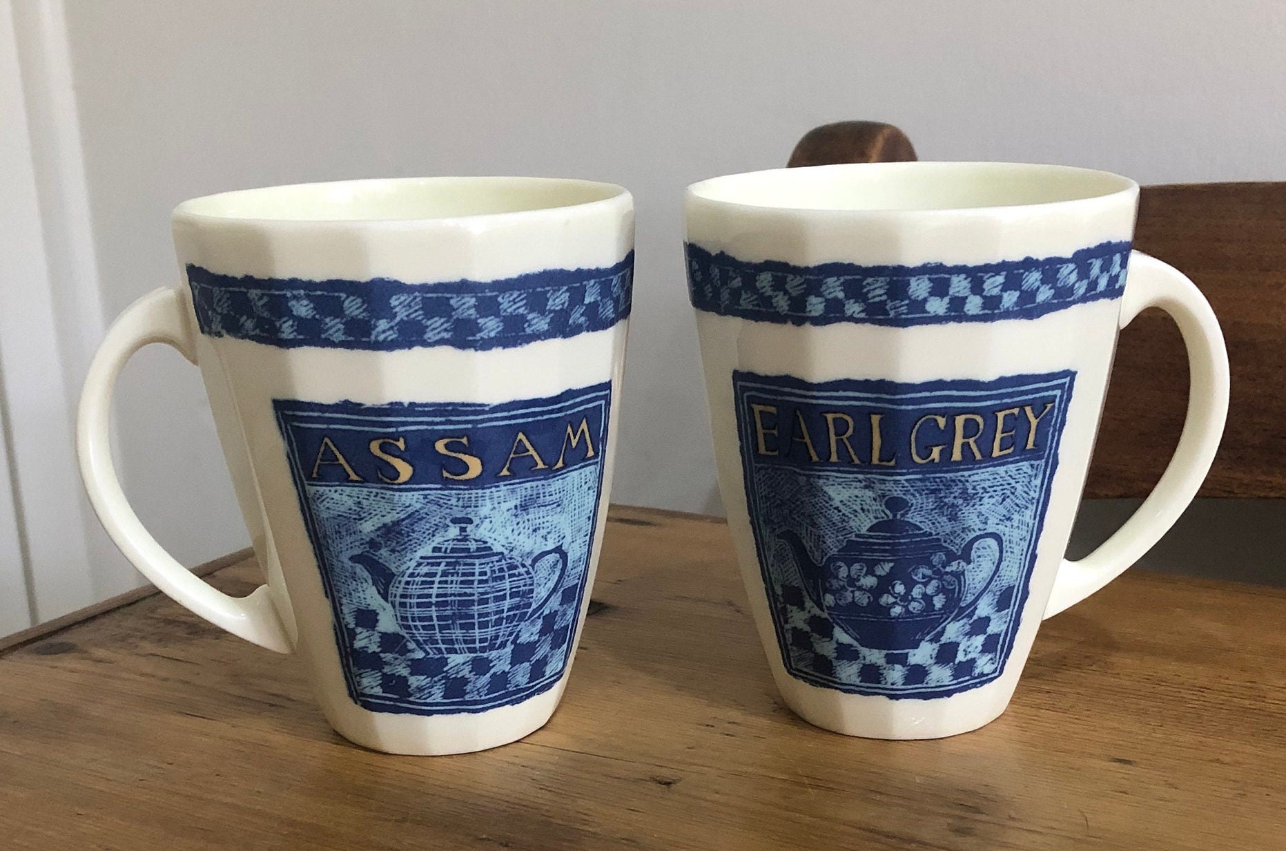 Pair of Duchess Earl Grey / Assam Tea Mugs