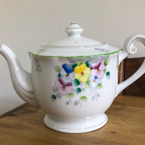 Pansy Floral Teapot