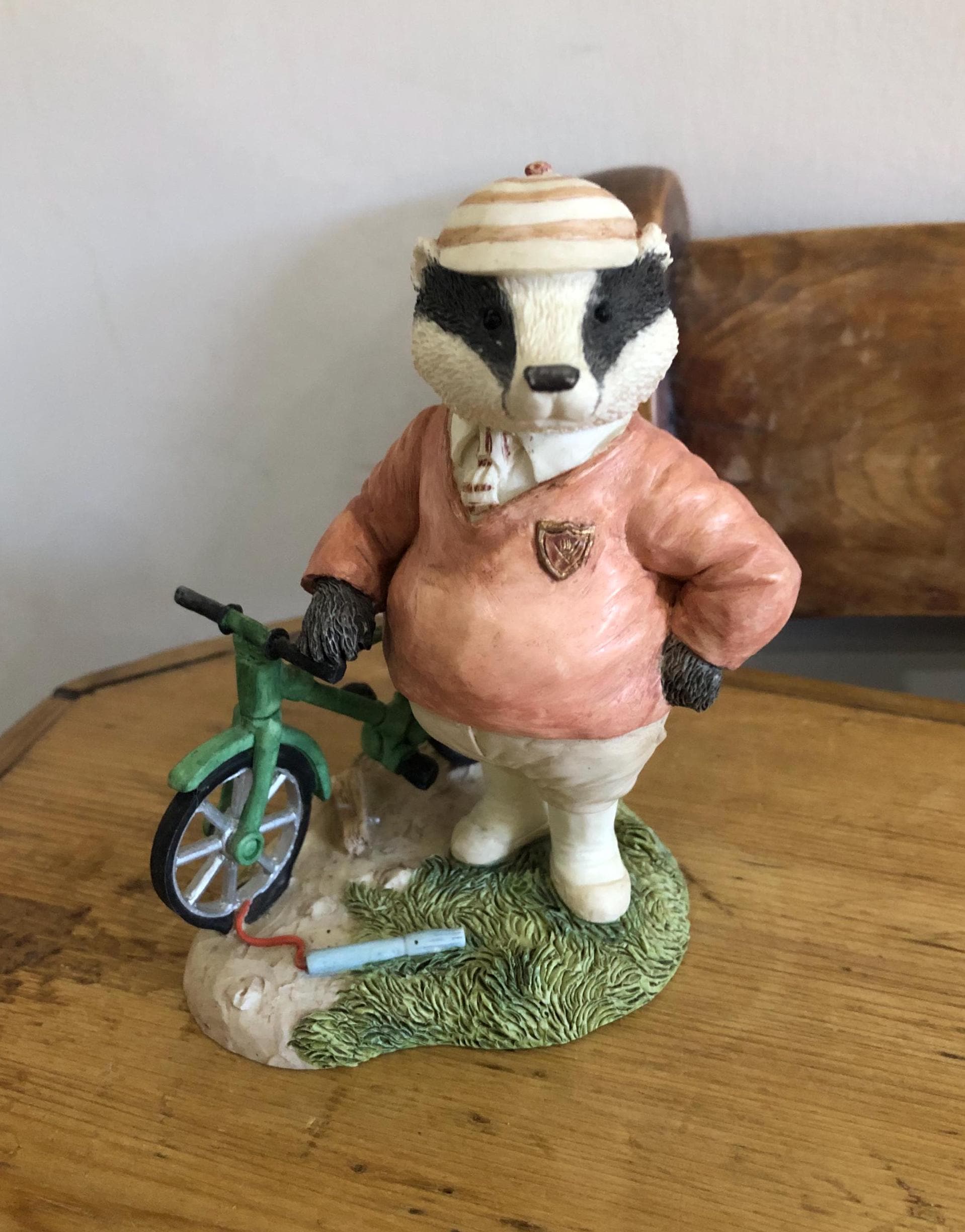 Foxwood Tales, Picnic at Foxwood, Mr Gruffey, Badger Figurine by