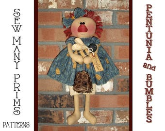 Raggedy Ann PATTERN - Petunia & Bumbles - Rag Doll Holding Bumble Bee - Sew Many Prims - instant download