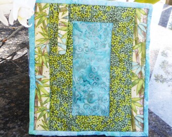 Bamboo Leaf Hot Pads Set – Handmade Cotton Kitchen Decor
