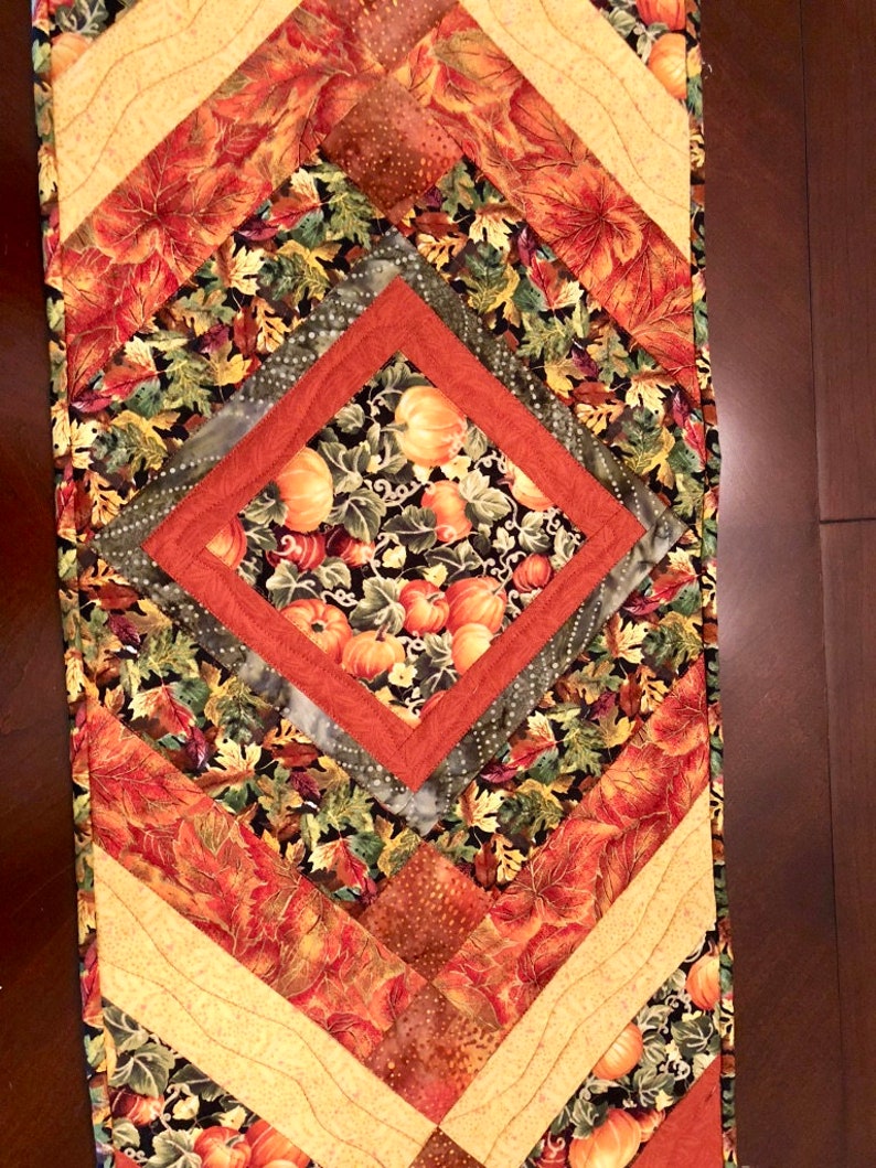 Fall Pumpkin and Leaves Table Runner Halloween, Thanksgiving, or Fall ...