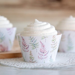 Fern Leaf Cupcake Wrapper - PRINTABLE digital download PDF. Watercolor multicolored fern fronds on white background. Pretty wedding idea.