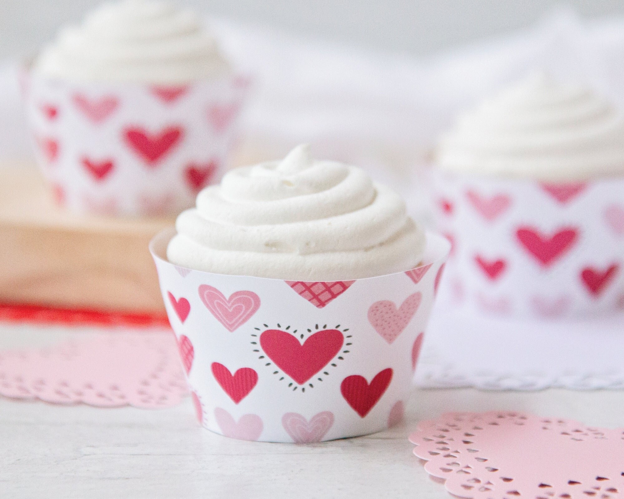 Wrapper Heart Print Valentine Heart Cupcake Wrappers - PRINTABLE Instant Download. Cute ...