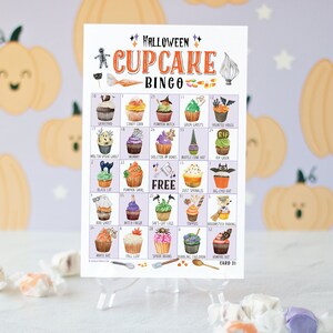 Bingo de Cupcakes de Halloween - 50 cartões exclusivos para IMPRIMIR com imagens pintadas à mão em aquarela e legenda/título abaixo do item. Cartão de visita incluso.