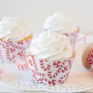 Candy Cane Cupcake Wrappers - printable cupcake wrappers, christmas cupcakes, christmas party ideas, candy cane baby shower ideas, winter