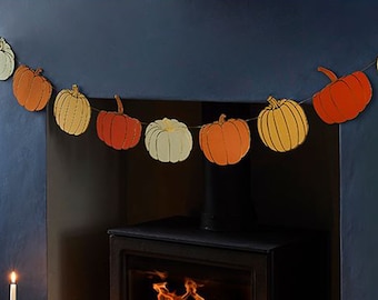 HALLOWEEN AUTUMN FALL pumpkin garland 2.5 meters long beautiful garland made from foiled card pumpkins ideal for thanksgiving
