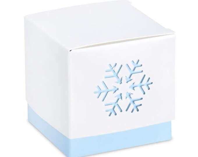 10 BLUE & WHITE CHRISTMAS box decorated with a snowflake cut outs ideal for christmas dinner table favours