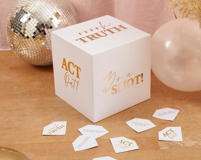 HEN PARTY DICE game Chic gold and white & pink hen party bridal shower. complete with gold foil stickers to personalise the sign.