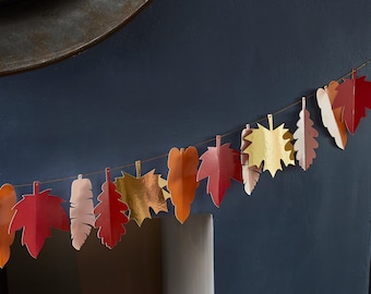HALLOWEEN AUTUMN FALL leaf garland 2 meters long beautiful garland made from leaves of lovely autumnul colours ideal for thanksgiving