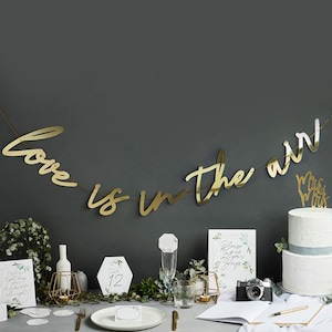 EL AMOR está en el aire BODA o celebración de aniversario FIESTA gama vegetación geométrica cajas para pasteles, carpas y tarjetas de lugar en oro blanco y verde